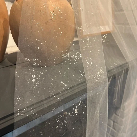 CUSTOM MADE Silver Mica Flake Veil in Ivory